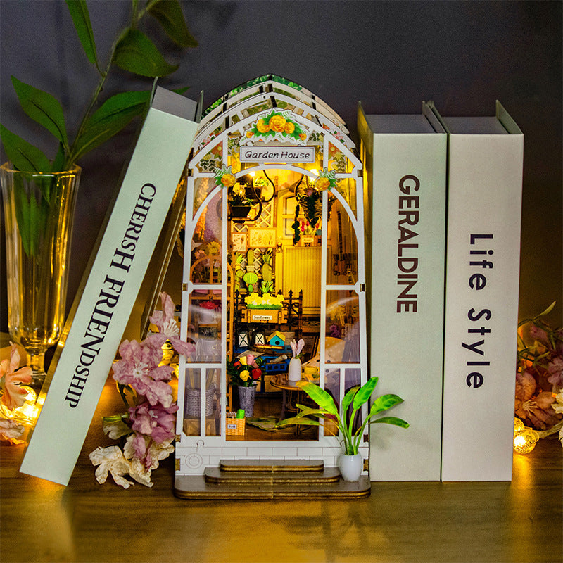 DIY Hut Garden House Bookstand Buckle Assembly Wooden Model Doll House Creative Puzzle 3D Architecture